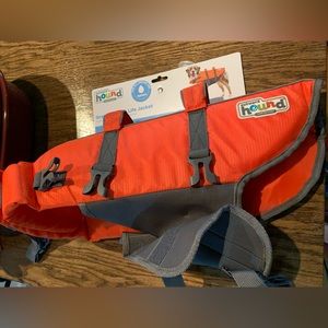 Dog life jacket